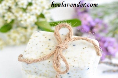 Tự làm xà phòng hương hoa lavender đẩy lùi stress hiệu quả