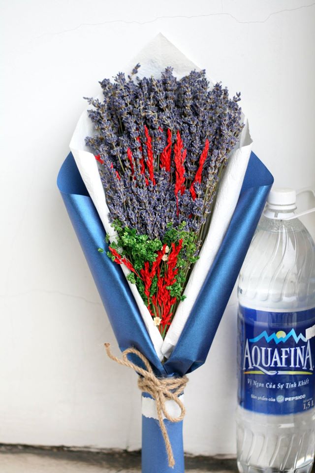 Có nên tặng hoa lavender khô vào Noel hay không?
