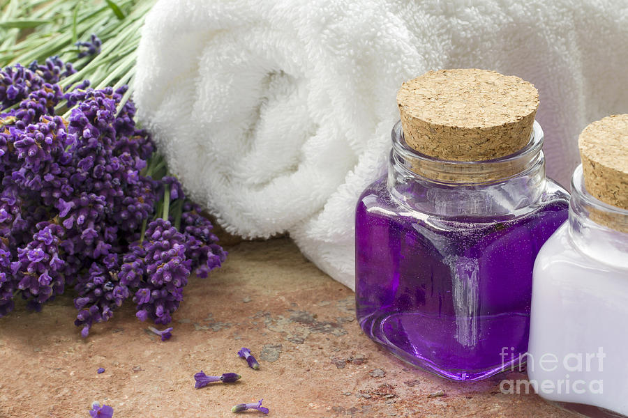 Tạo dịch vụ spa cao cấp với tinh dầu hoa Lavender