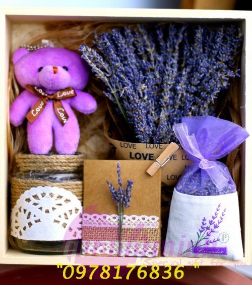 Hộp hoa lavender khô gỗ GẤU TÍM PNVN