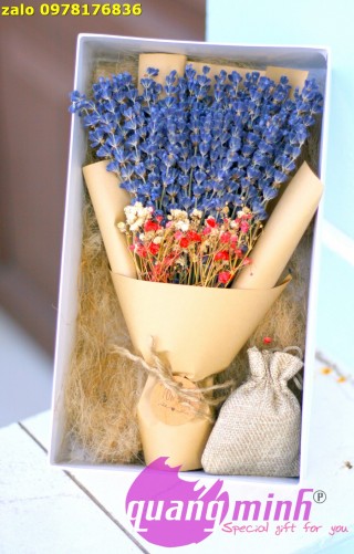 Hộp hoa lavender khô Valentine 2023